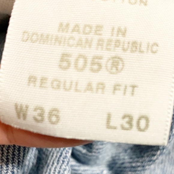 Levi’s 505 Regular Fit Light Wash Blue Denim Jeans 36x30 Five Pocket Styling - Picture 7 of 10
